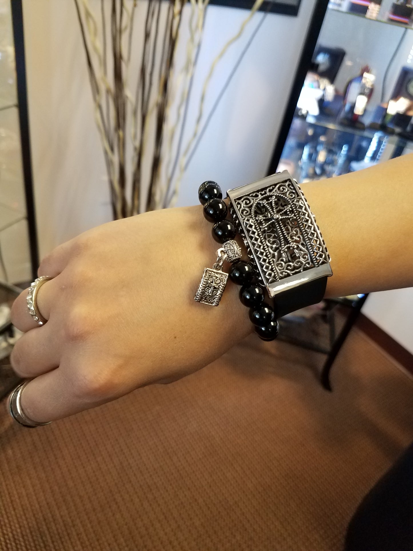 #1001 Antranik Wrist Band 22mm big size