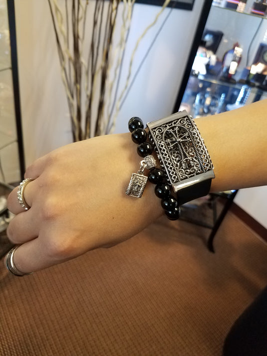 #1001 Antranik Wrist Band 22mm big size