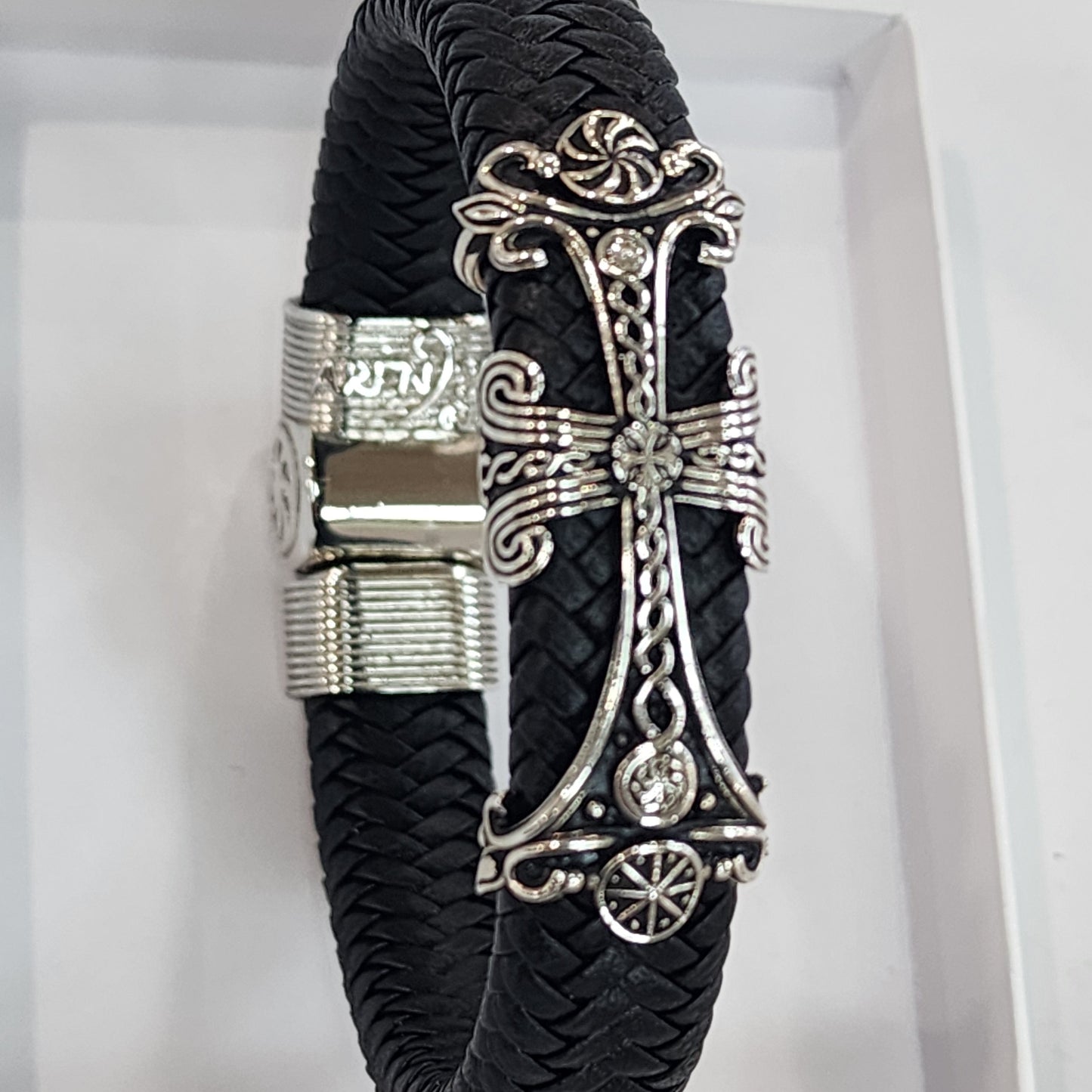 Khach Men's Bracelet #324