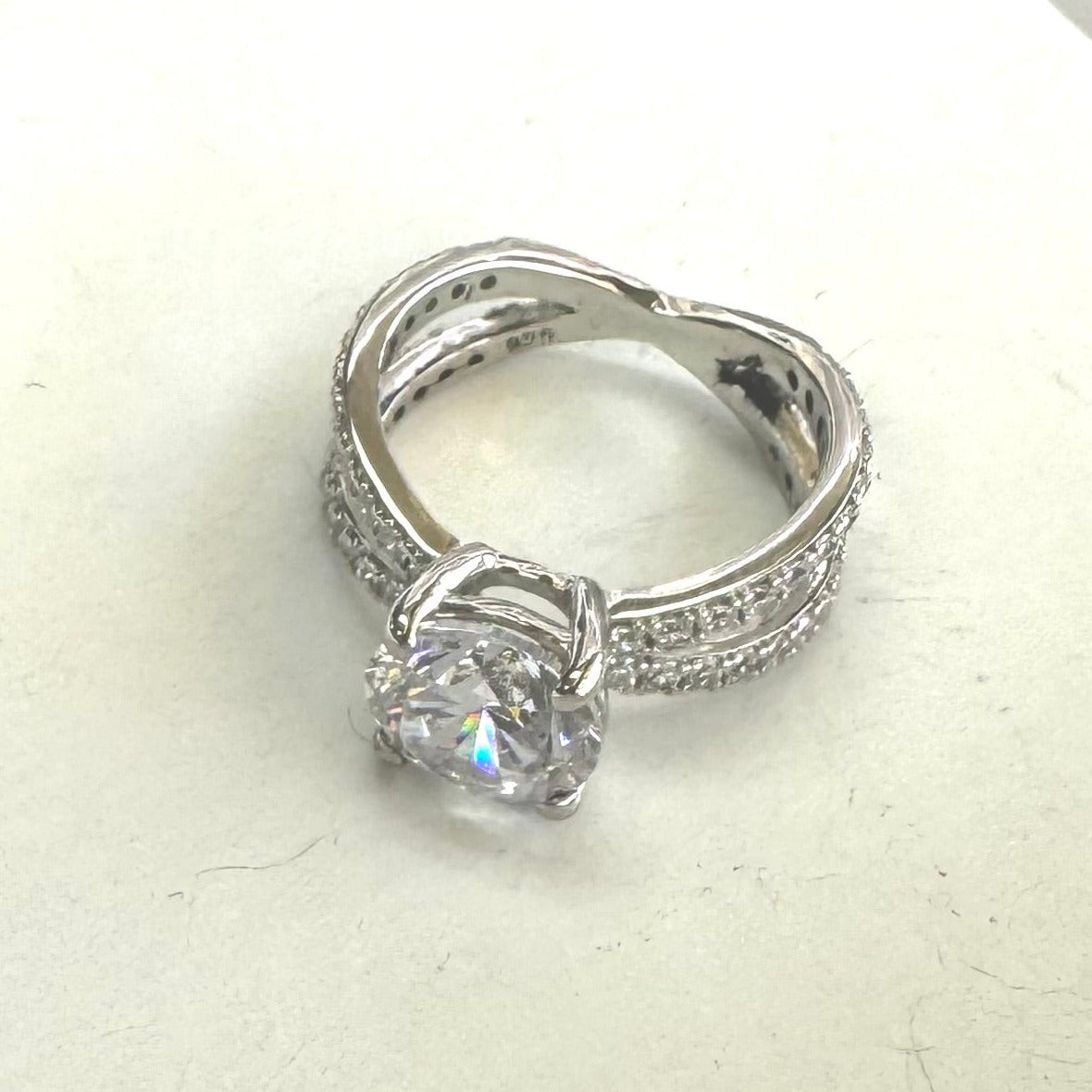 Circle Cubic Zirconia with double band #251