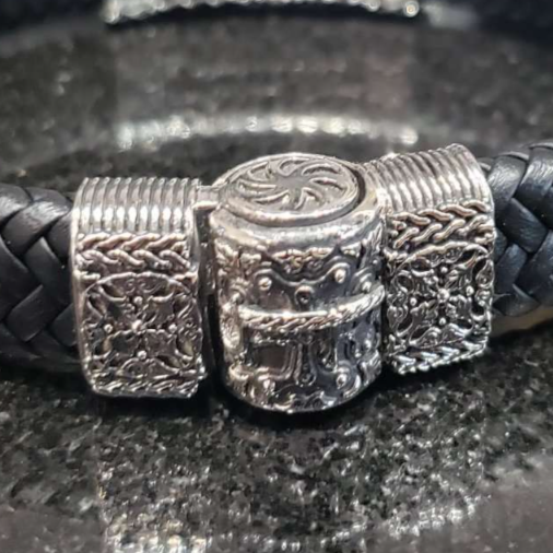 Leather Magnet Silver bracelets #122