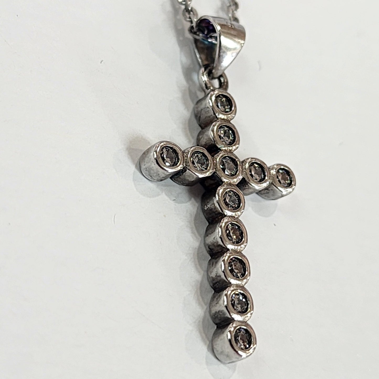 "Elina" Bezel Cross Pendant