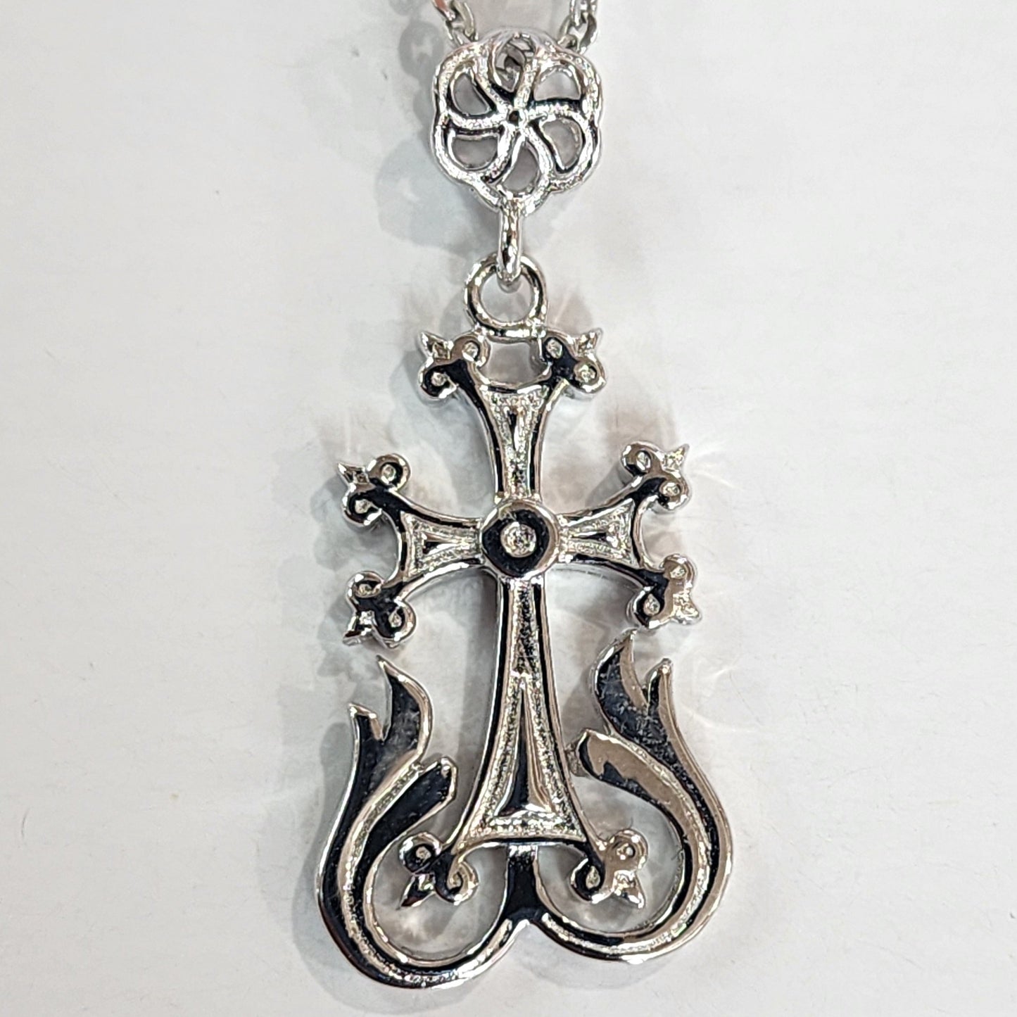 "Naira" Cross pendant #164