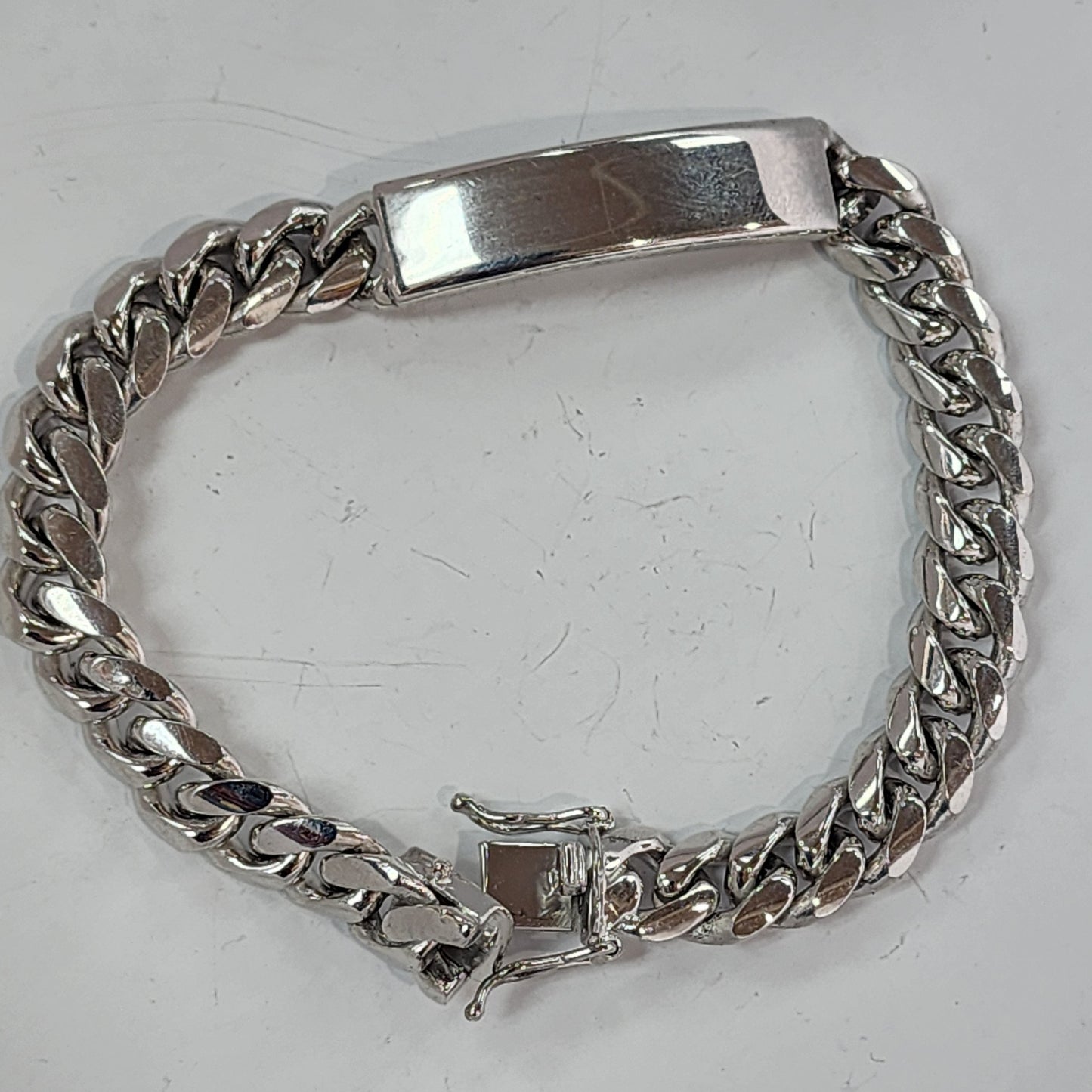 "Hayravank" Silver link bracelet