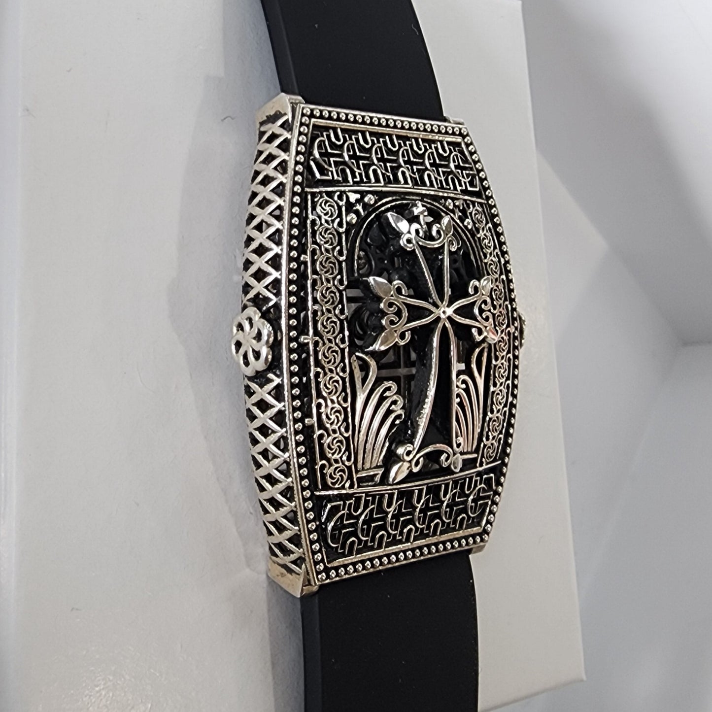 "Petros" men's Cross Bracelet #085