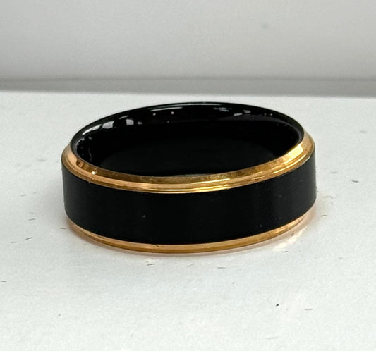 Black and gold men's modern ring #320