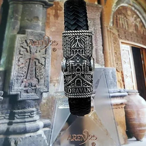 Noravank magnet leather bracelet #123