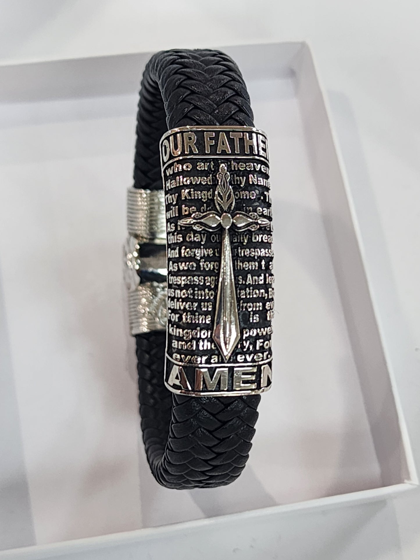 Bahir Bahbanir Vartan Cross magnet leather bracelet